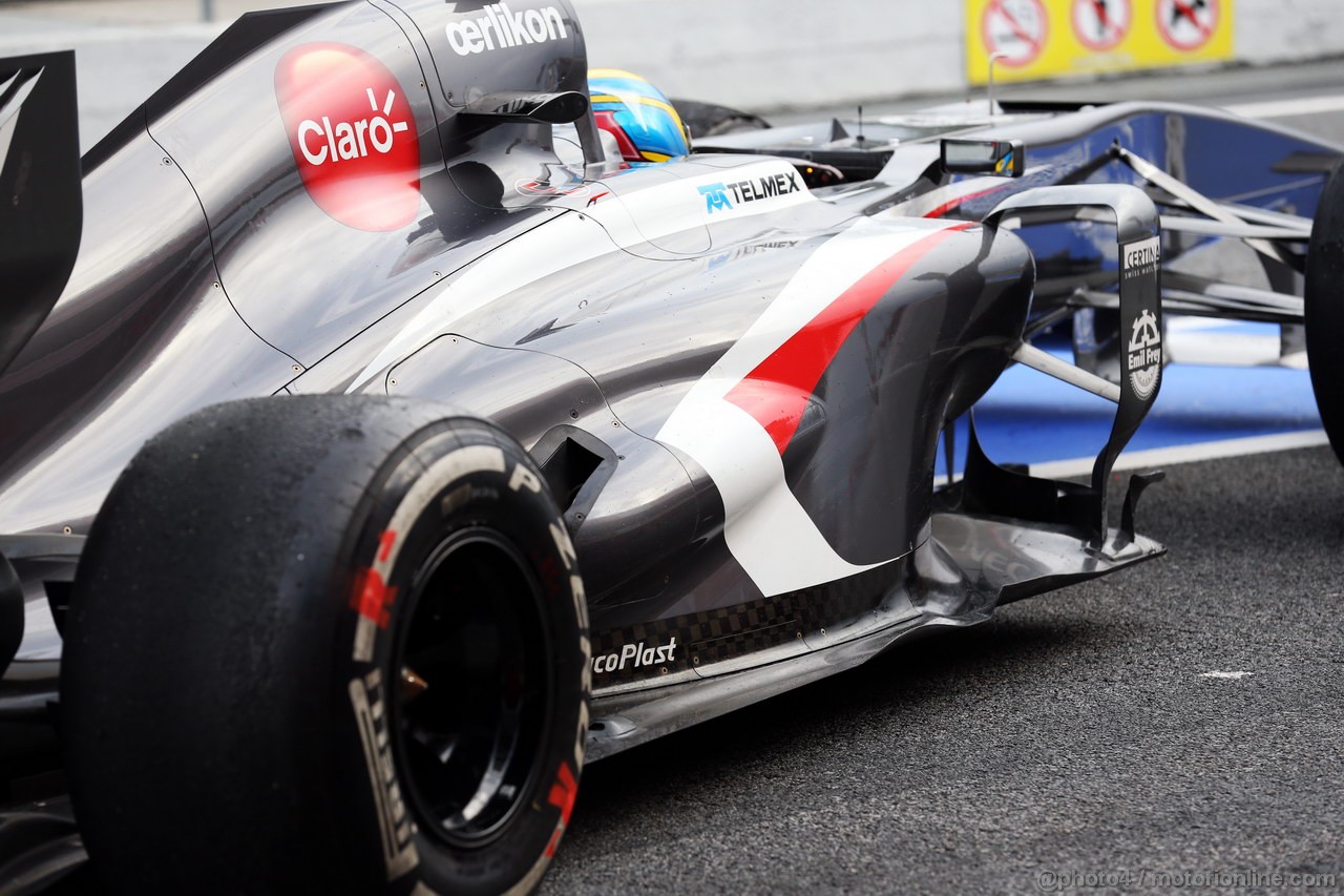 BARCELONA TEST MARZO 2013, Esteban Gutierrez (MEX) Sauber C32 sidepod detail.
28.02.2013. 