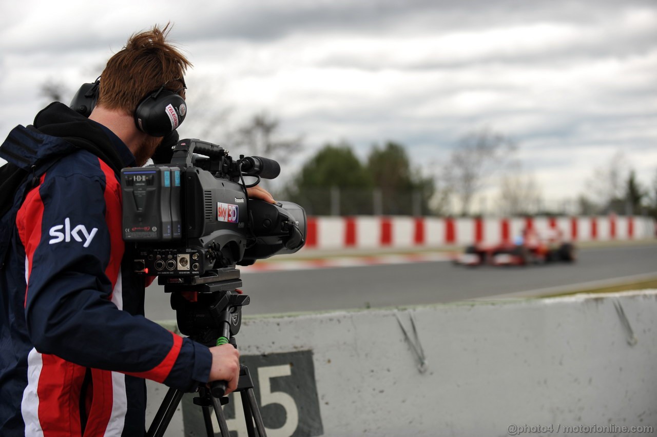 BARCELONA TEST MARZO 2013, Sky F1 3D cameraman films Fernando Alonso (ESP) Ferrari F138.
01.03.2013. 