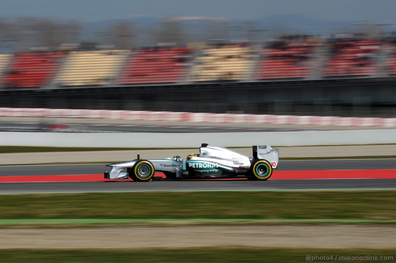 BARCELONA TEST MARZO 2013, Lewis Hamilton (GBR) Mercedes AMG F1 W04.
02.03.2013. 