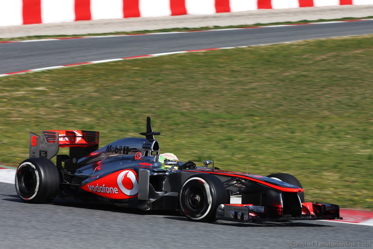BARCELONA TEST MARZO 2013, Sergio Perez (MEX) McLaren MP4-28.
02.03.2013. 