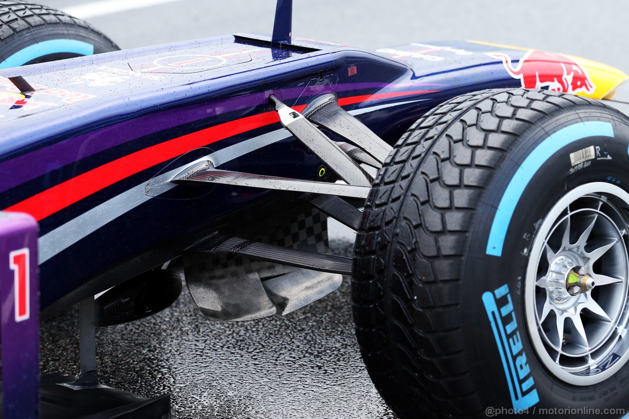 BARCELONA TEST MARZO 2013, Red Bull Racing RB9 front suspension.
01.03.2013. 