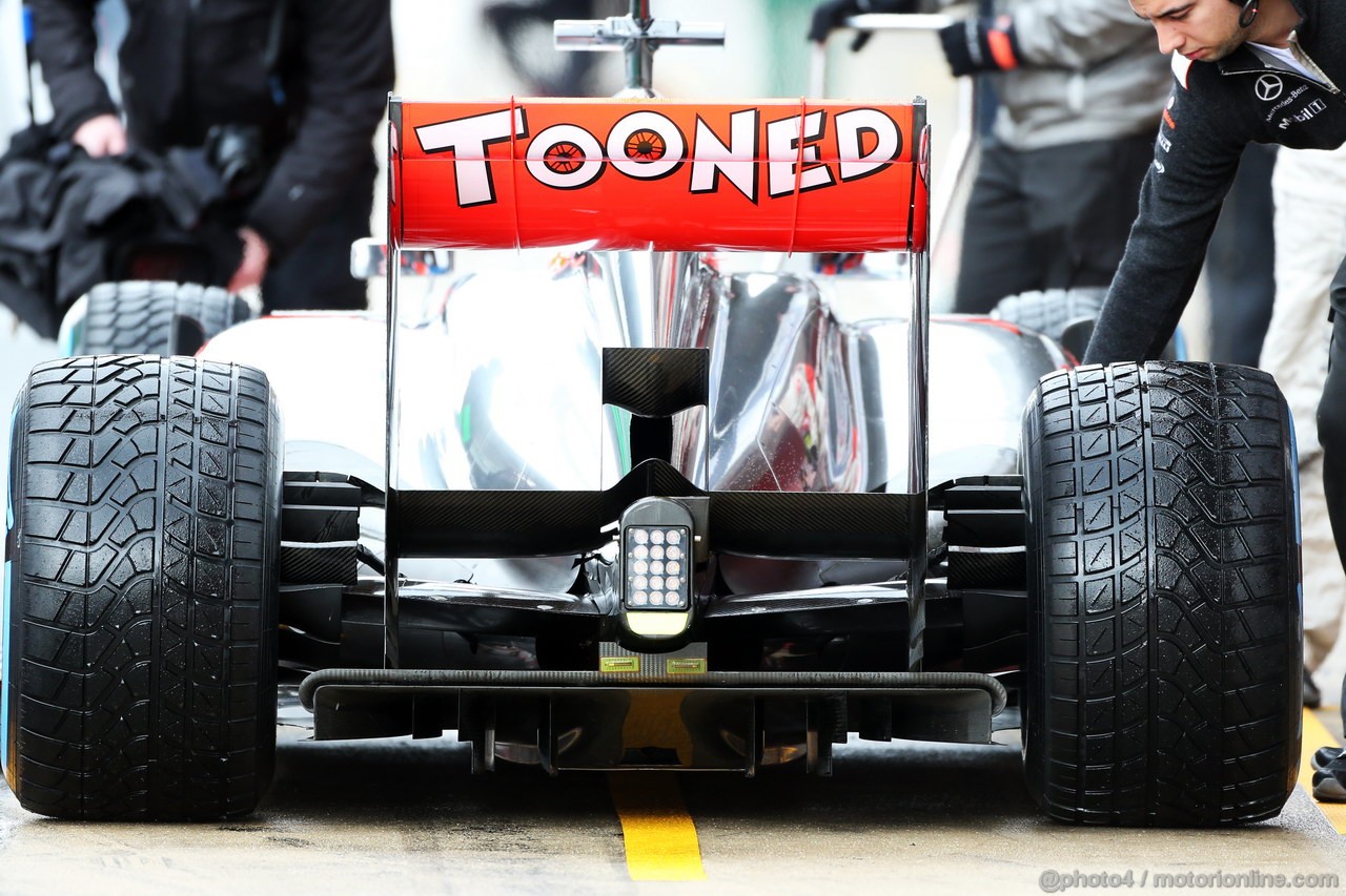 BARCELONA TEST MARZO 2013, McLaren MP4-28 rear wing e rear diffuser.
01.03.2013. 