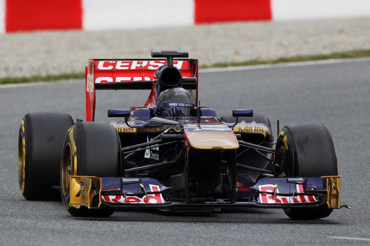 BARCELONA TEST MARZO 2013, Daniel Ricciardo (AUS) Scuderia Toro Rosso STR8.
01.03.2013. 