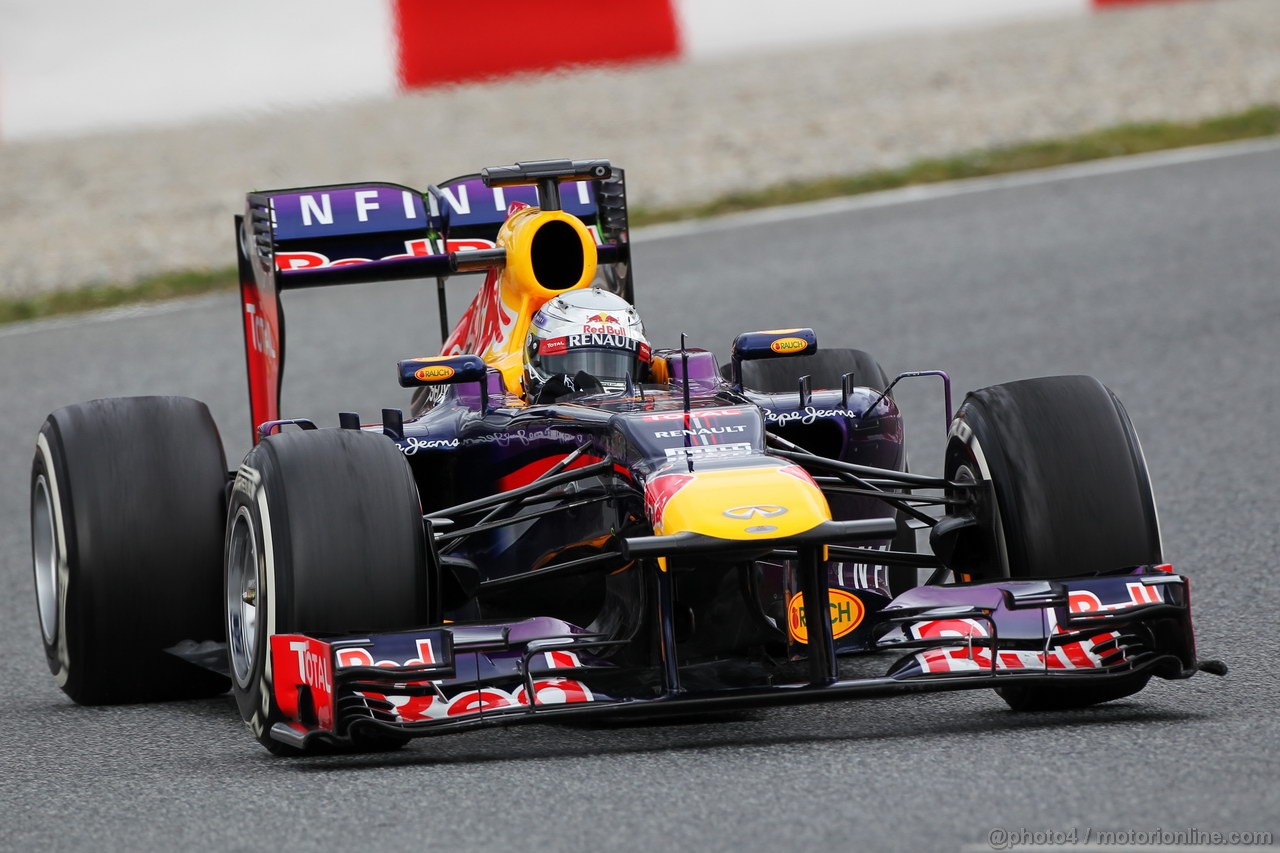 BARCELONA TEST MARZO 2013, Sebastian Vettel (GER) Red Bull Racing RB9.
01.03.2013. 