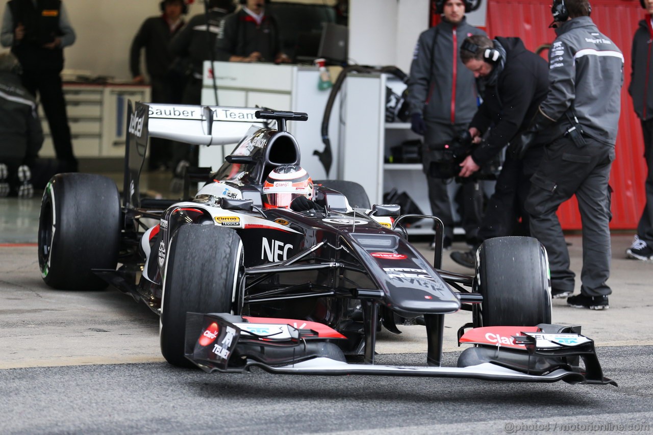 BARCELONA TEST MARZO 2013, Nico Hulkenberg (GER) Sauber C32 leaves the pits.
01.03.2013. 