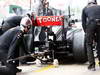 BARCELONA TEST MARZO 2013, Jenson Button (GBR) McLaren MP4-28 practices a pit stop.
01.03.2013. 