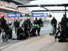 BARCELONA TEST MARZO 2013, McLaren practice a pit stop.
01.03.2013. 