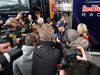BARCELONA TEST MARZO 2013, Sebastian Vettel (GER) Red Bull Racing with the media.
01.03.2013. 