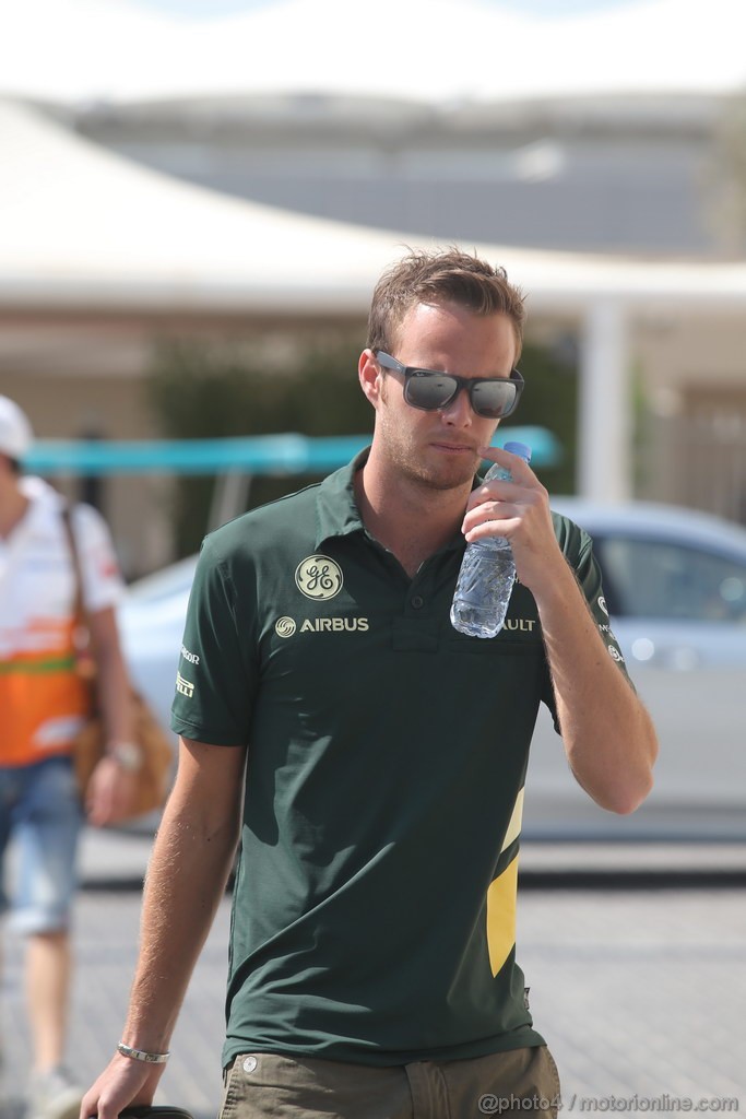 GP ABU DHABI, 03.11.2013- Giedo Van der Garde (NED), Caterham F1 Team CT03 