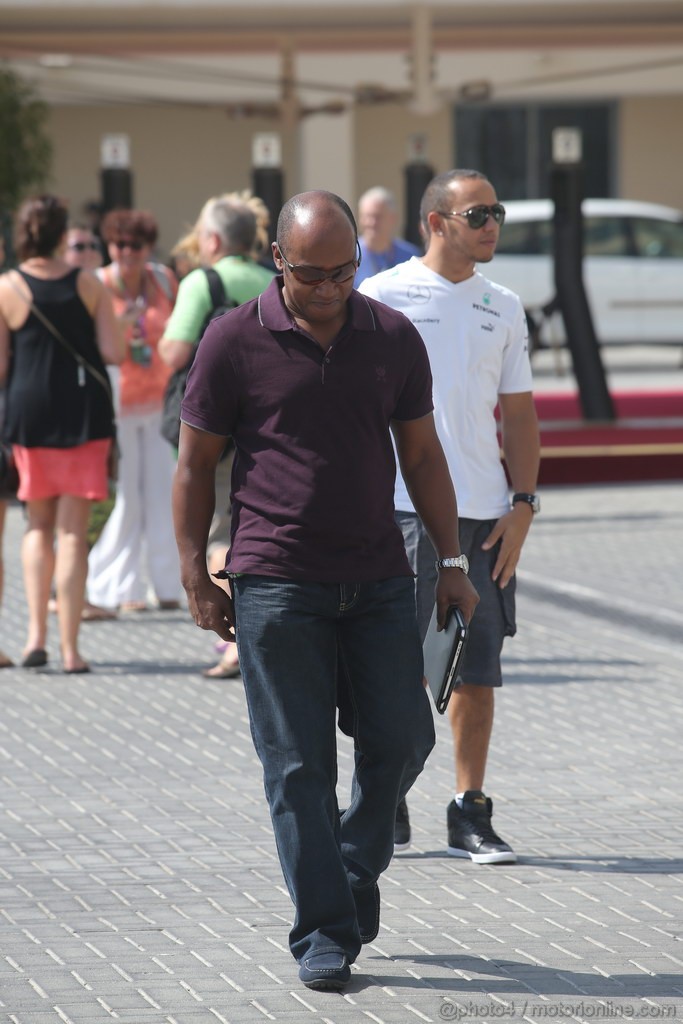 GP ABU DHABI, 03.11.2013- Anthony Hamilton (GBR), father of Lewis Hamilton(GBR)
