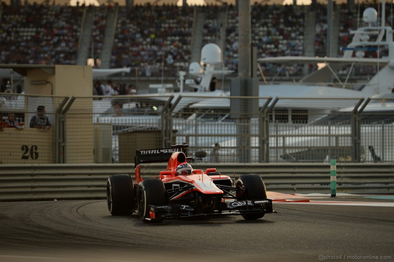 GP ABU DHABI, 03.11.2013- Gara: Jules Bianchi (FRA) Marussia F1 Team MR02 