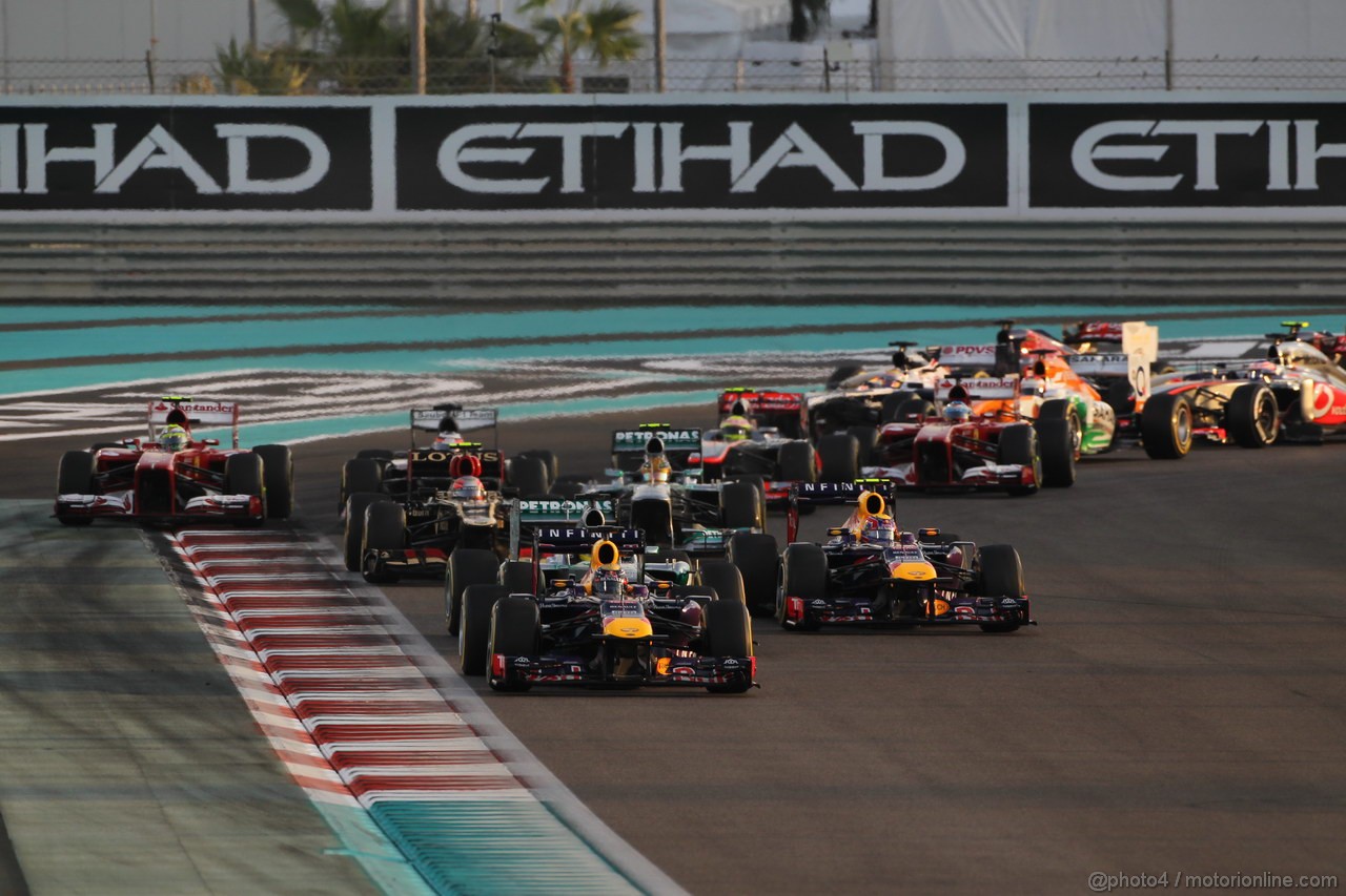 GP ABU DHABI, 03.11.2013- Gara, Sebastian Vettel (GER) Red Bull Racing RB9
