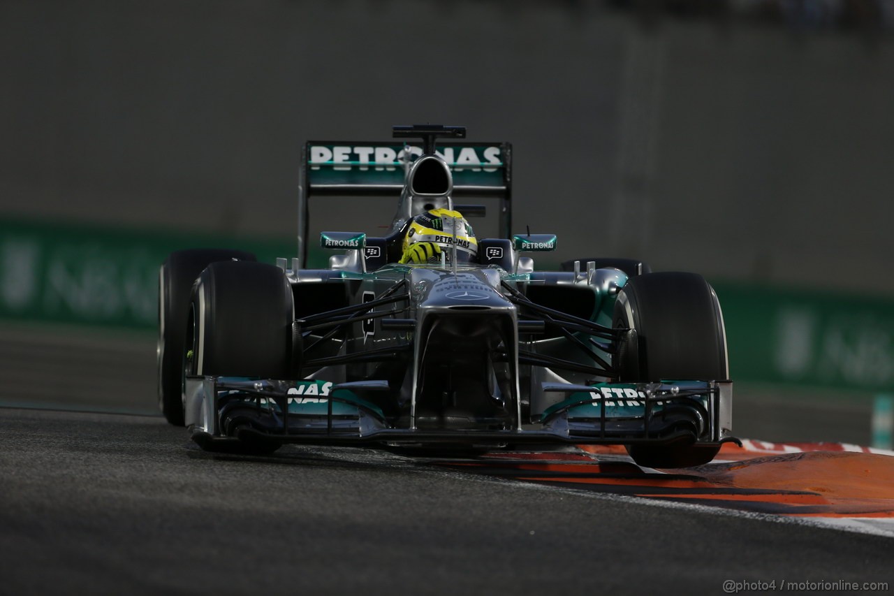 GP ABU DHABI, 03.11.2013- Gara, Nico Rosberg (GER) Mercedes AMG F1 W04