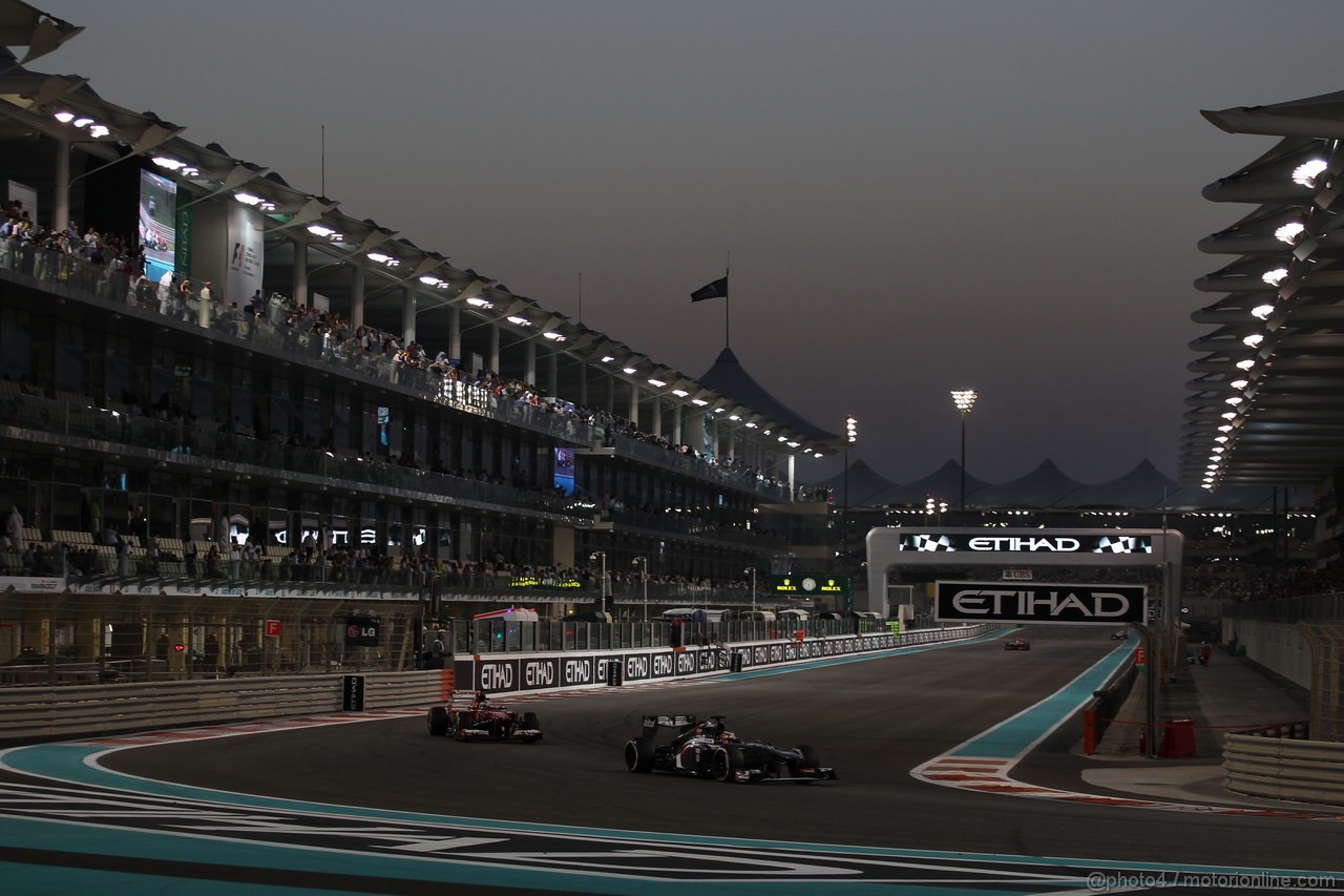 GP ABU DHABI, 03.11.2013- Gara, Nico Hulkenberg (GER) Sauber F1 Team C32