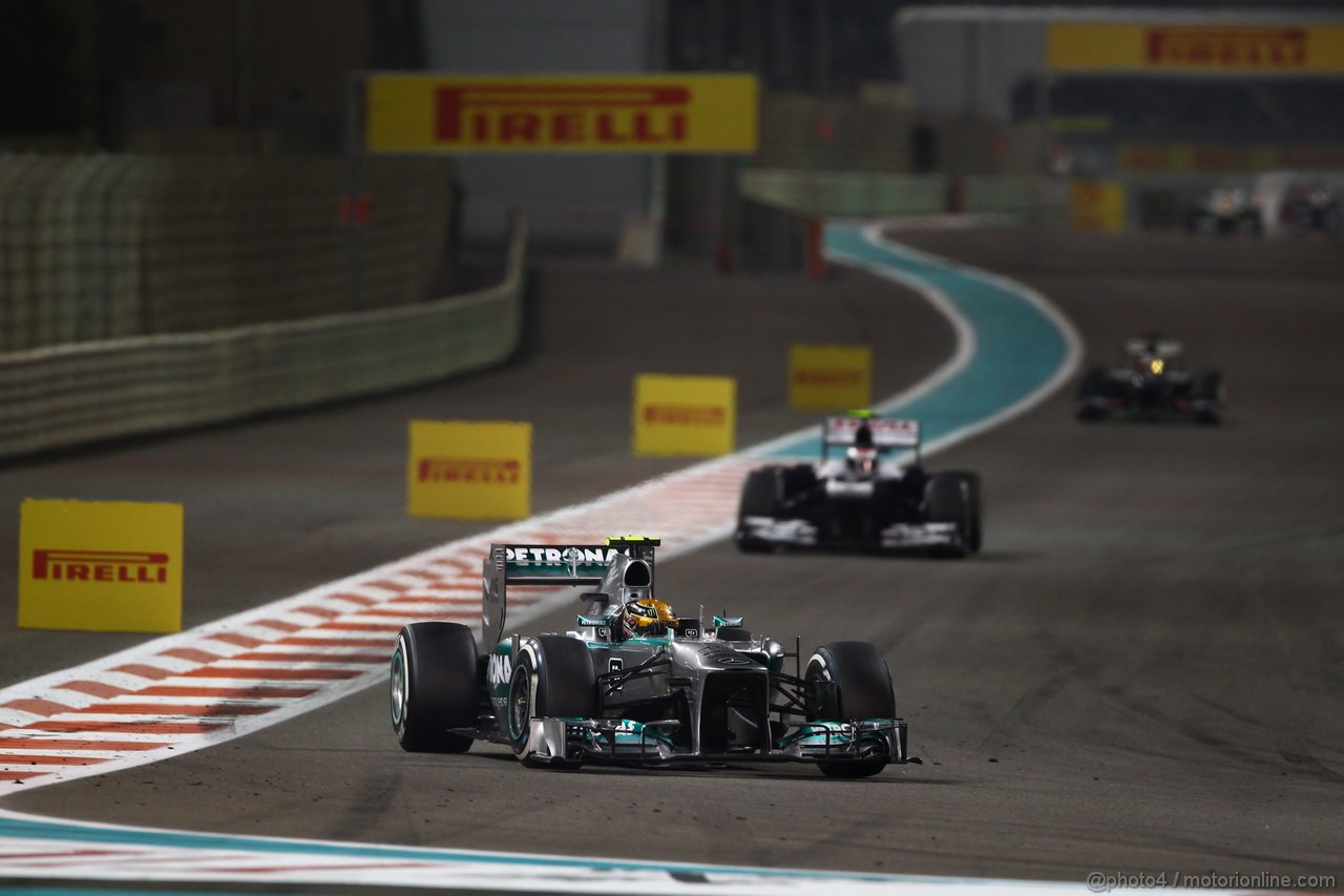 GP ABU DHABI, 03.11.2013- Gara, Lewis Hamilton (GBR) Mercedes AMG F1 W04