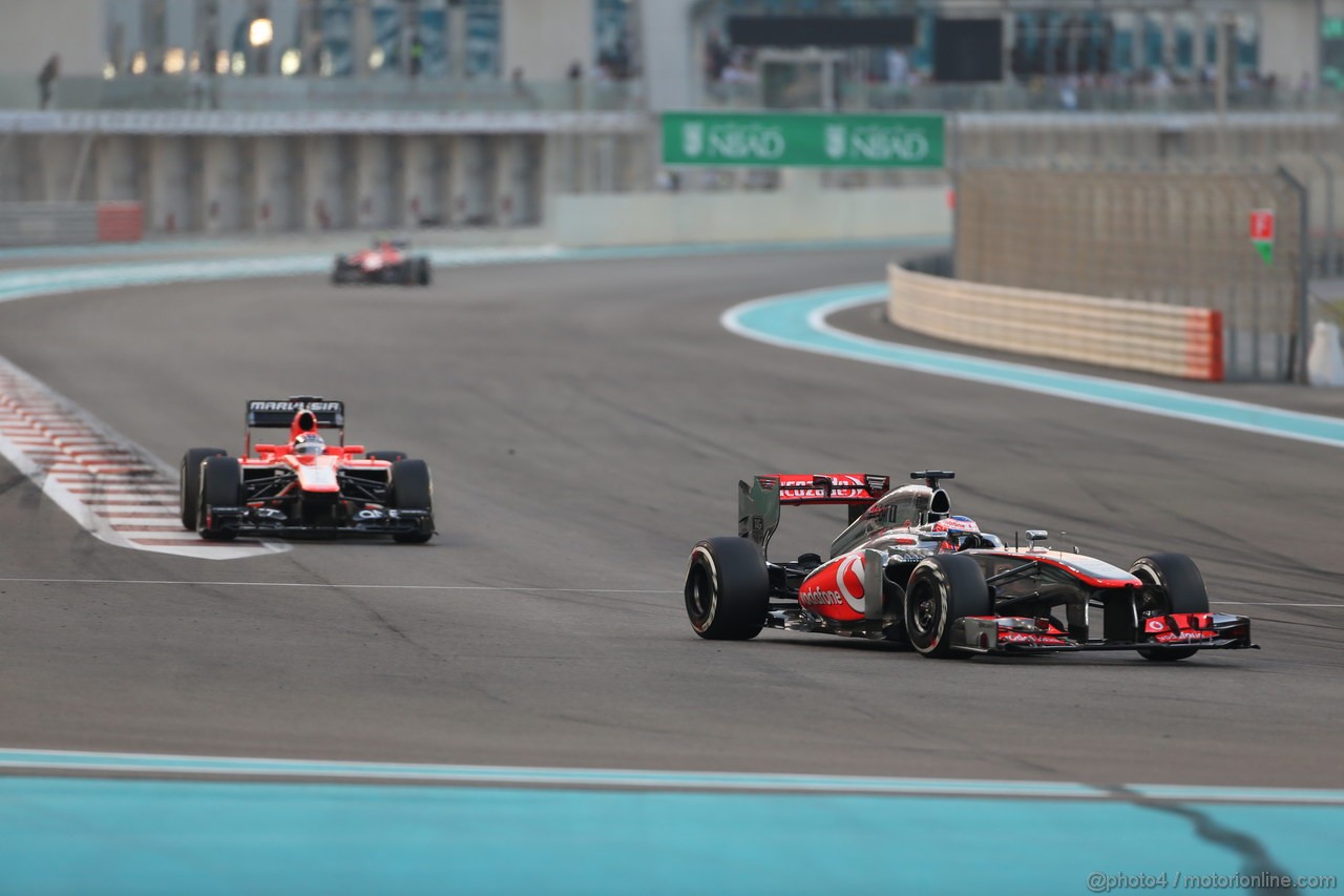 GP ABU DHABI, 03.11.2013- Gara, Jenson Button (GBR) McLaren Mercedes MP4-28