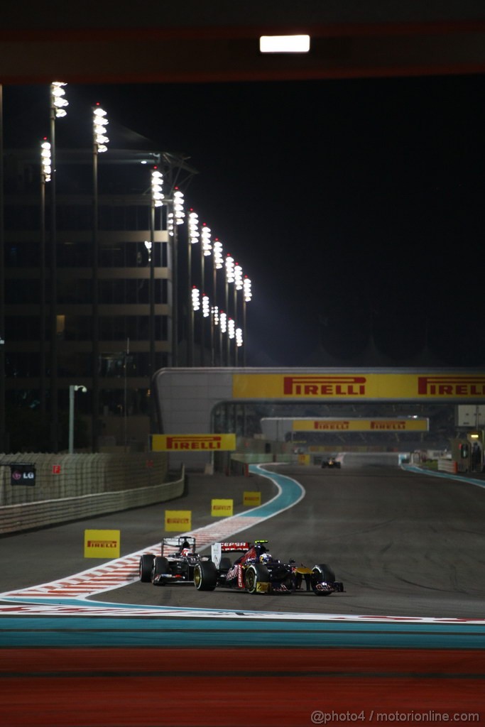 GP ABU DHABI, 03.11.2013- Gara, Daniel Ricciardo (AUS) Scuderia Toro Rosso STR8