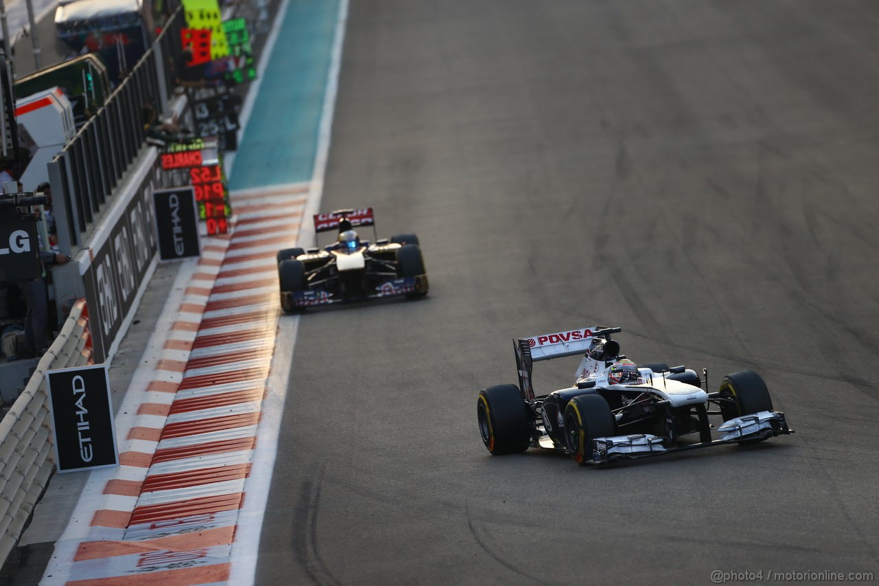 GP ABU DHABI, 03.11.2013- Gara, Pastor Maldonado (VEN) Williams F1 Team FW35