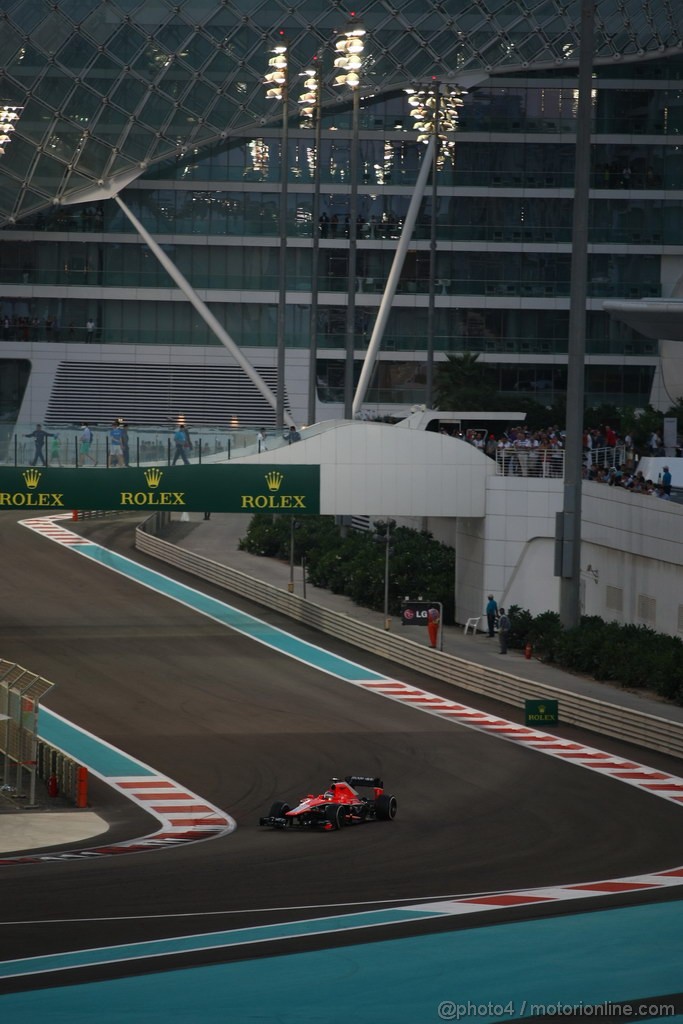 GP ABU DHABI, 03.11.2013- Gara, Jules Bianchi (FRA) Marussia F1 Team MR02