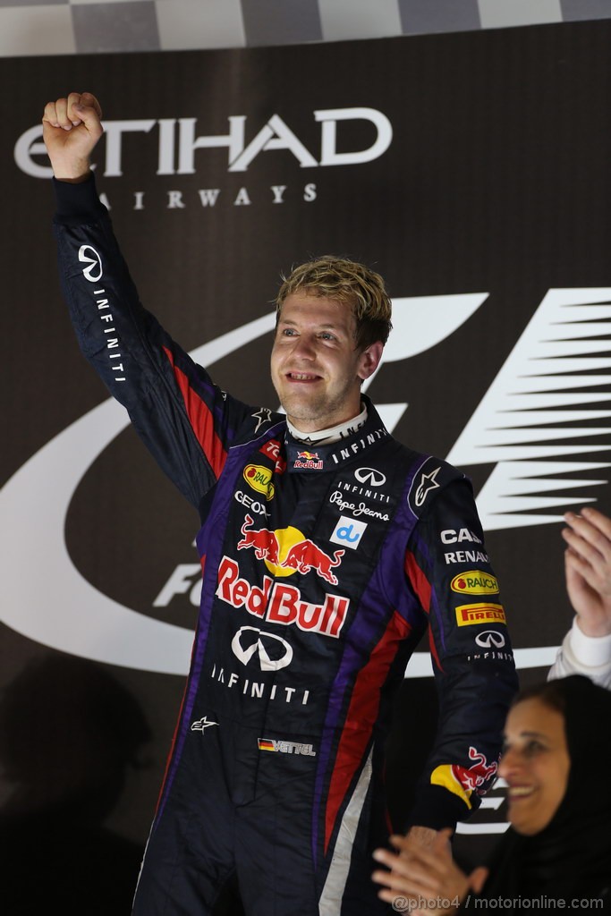 GP ABU DHABI, 03.11.2013- Podium, winner Sebastian Vettel (GER) Red Bull Racing RB9