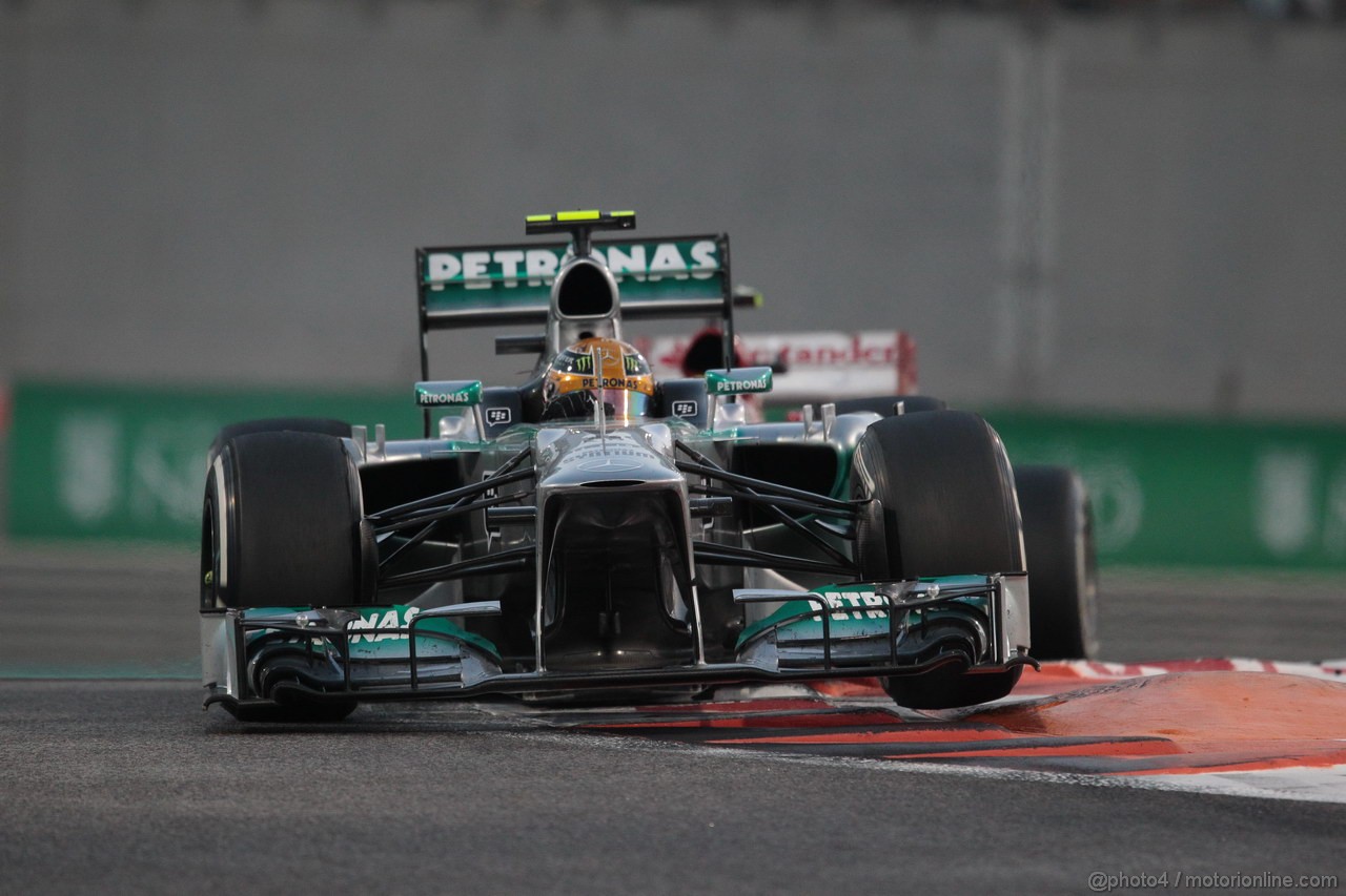 GP ABU DHABI, 03.11.2013- Gara, Lewis Hamilton (GBR) Mercedes AMG F1 W04