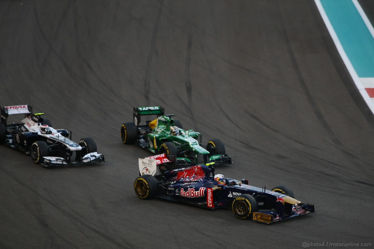 GP ABU DHABI, 03.11.2013- Gara, Daniel Ricciardo (AUS) Scuderia Toro Rosso STR8