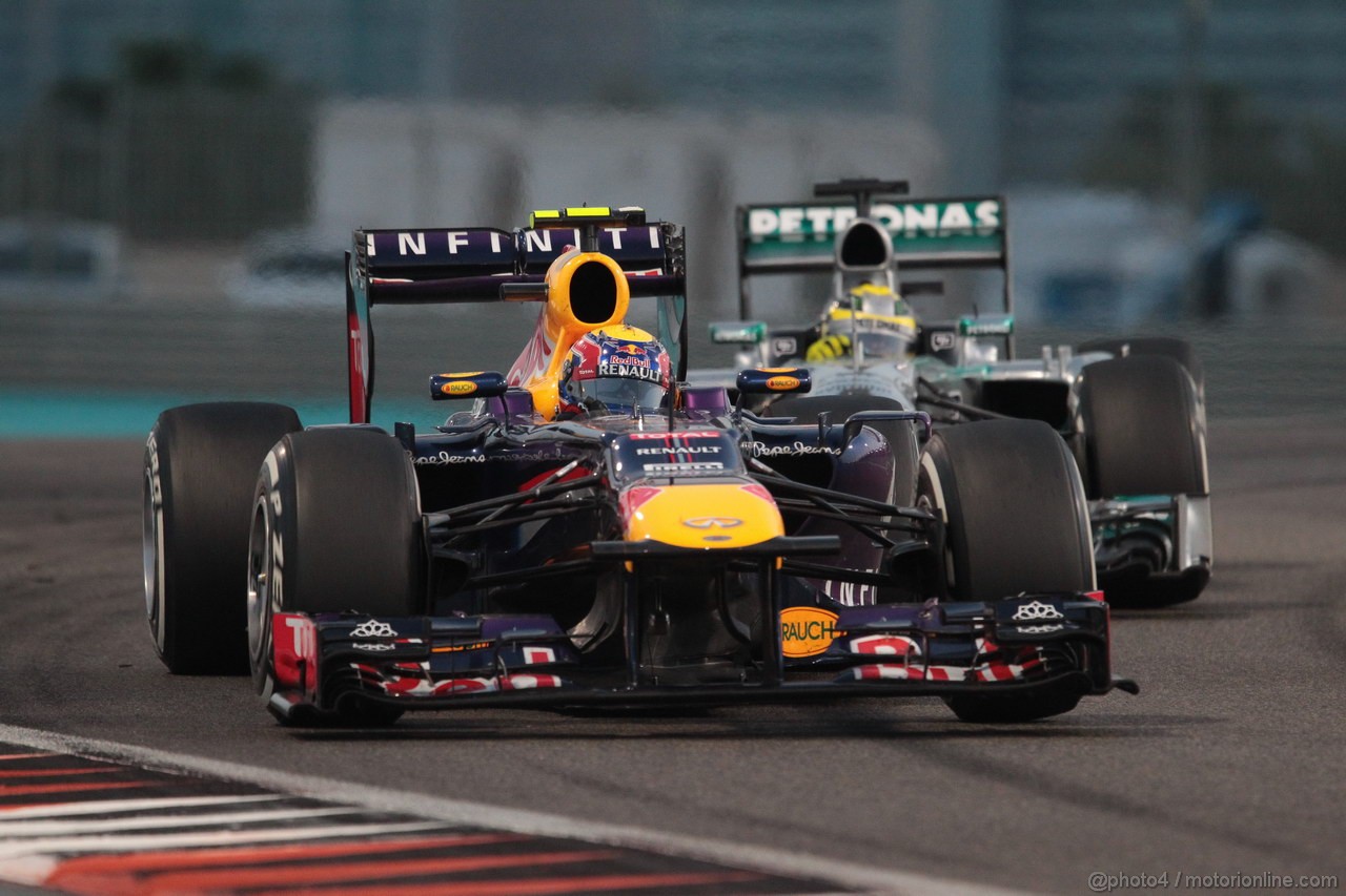 GP ABU DHABI, 03.11.2013- Gara, Mark Webber (AUS) Red Bull Racing RB9