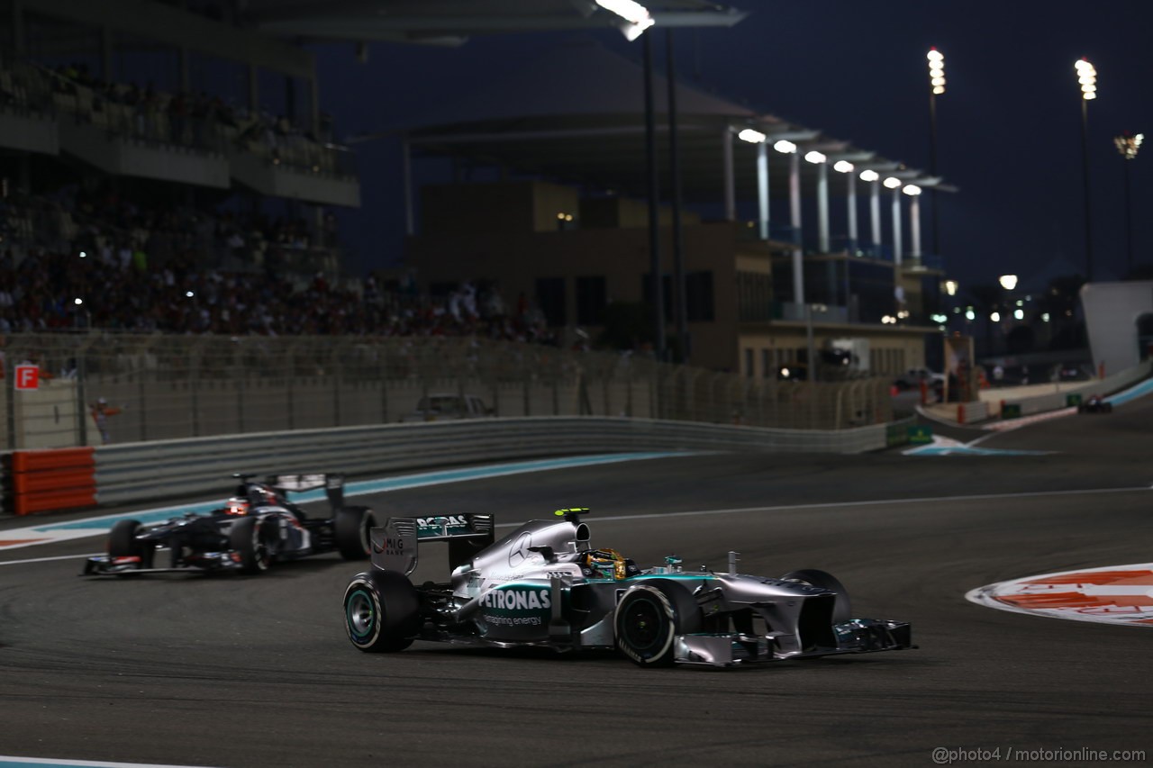GP ABU DHABI, 03.11.2013- Gara, Lewis Hamilton (GBR) Mercedes AMG F1 W04