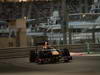 GP ABU DHABI, 03.11.2013- Gara: Sebastian Vettel (GER) Red Bull Racing RB9 