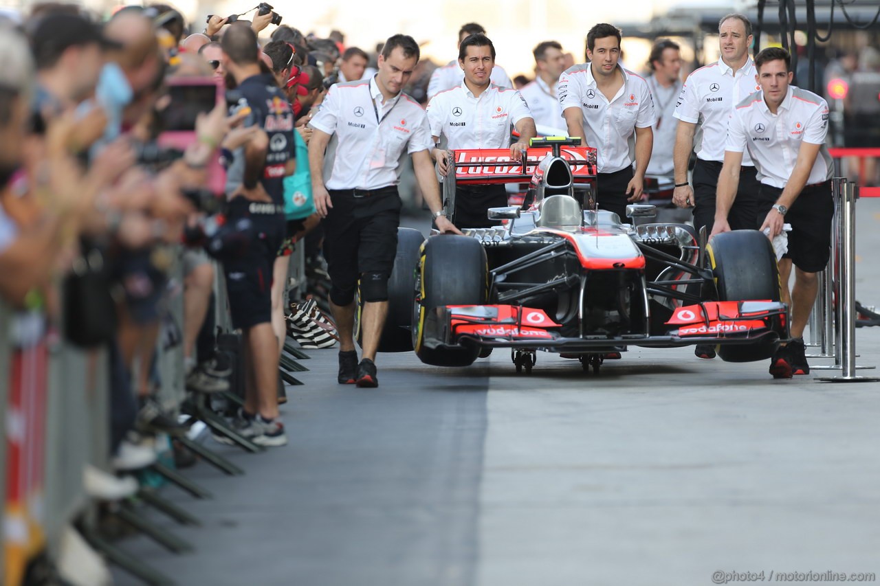 GP ABU DHABI, 31.10.2013- Atmosphere of Mclaren