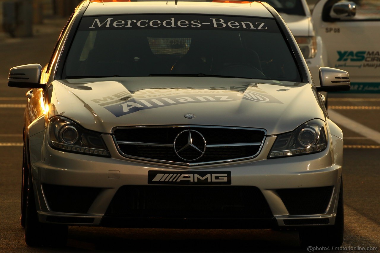 GP ABU DHABI, 31.10.2013- Mercedes