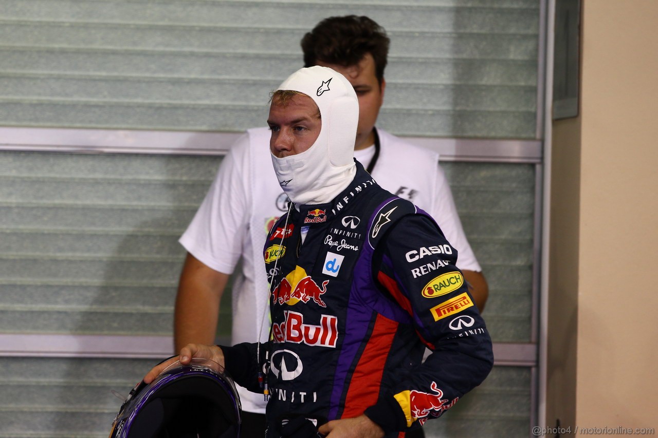 GP ABU DHABI, 02.11.2013- Qualifiche: Sebastian Vettel (GER) Red Bull Racing RB9 (secondo)
