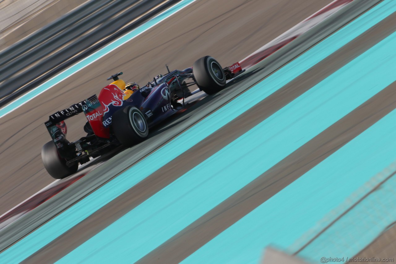 GP ABU DHABI, 02.11.2013- Prove Libere 3: Sebastian Vettel (GER) Red Bull Racing RB9 
