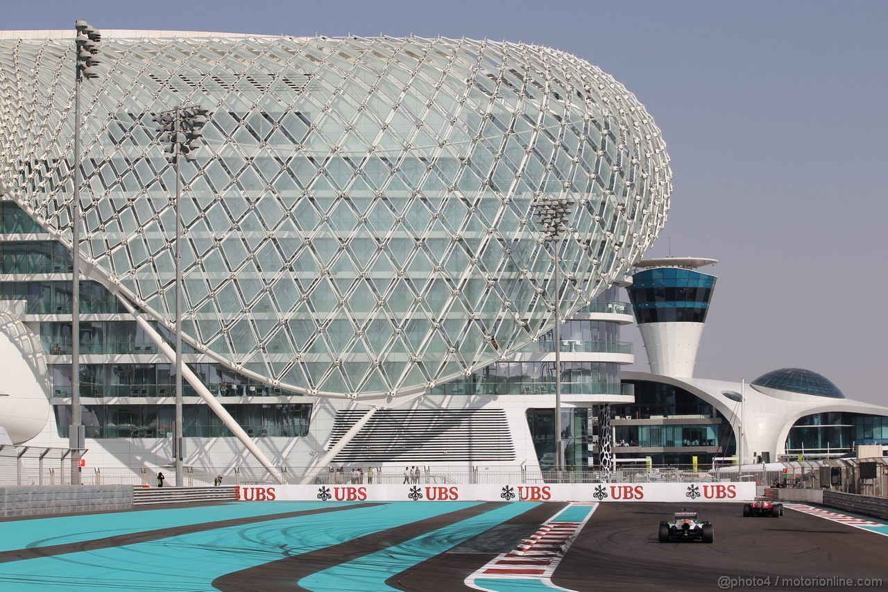 GP ABU DHABI, 02.11.2013- Prove Libere 3: Adrian Sutil (GER), Sahara Force India F1 Team VJM06 
