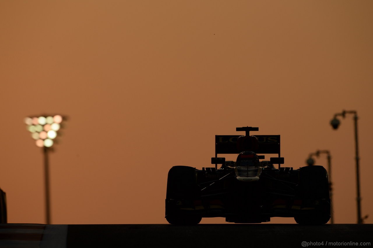 GP ABU DHABI, 02.11.2013- Qualifiche: Kimi Raikkonen (FIN) Lotus F1 Team E21 
