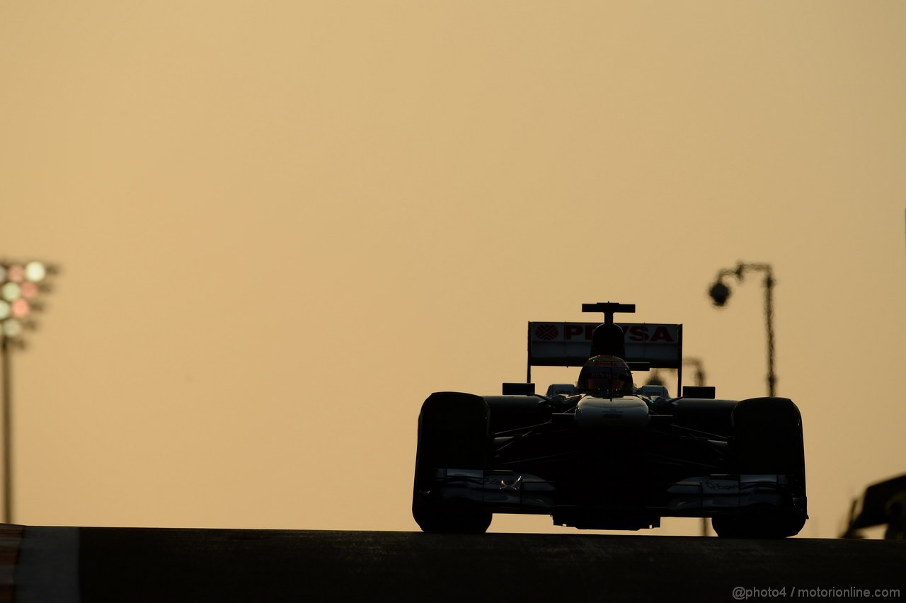 GP ABU DHABI, 02.11.2013- Qualifiche: Pastor Maldonado (VEN) Williams F1 Team FW35 
