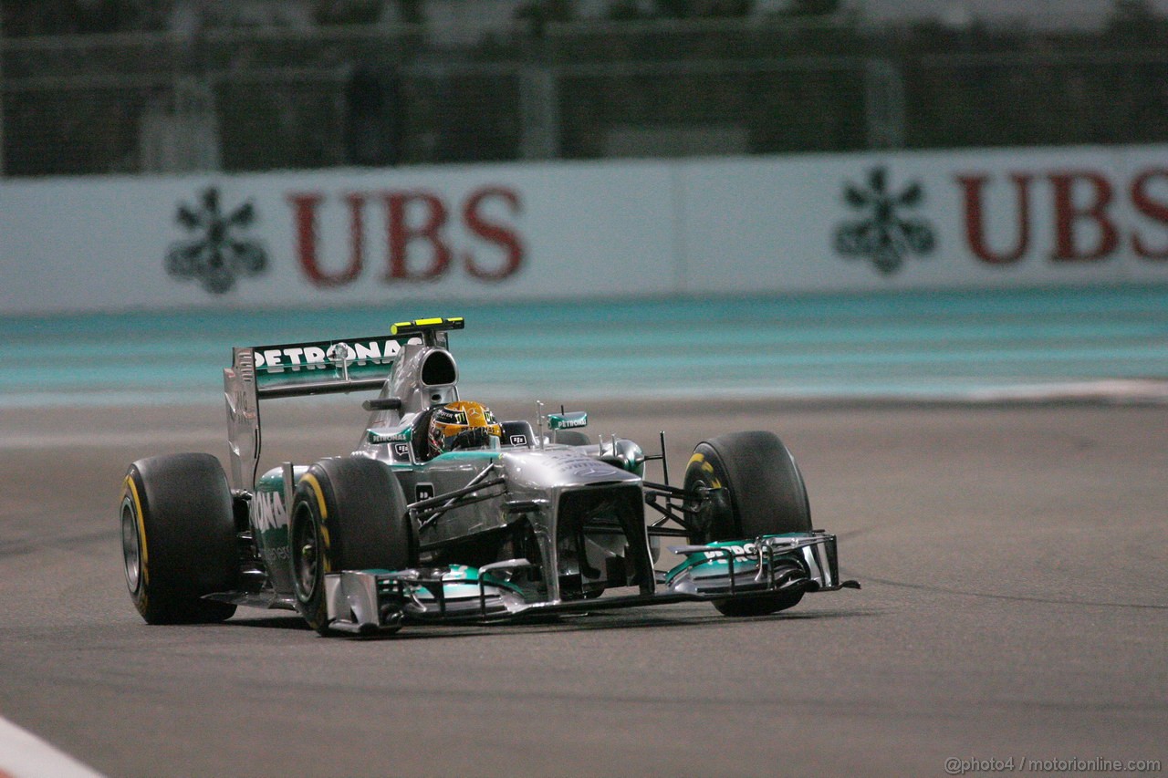 GP ABU DHABI, 02.11.2013- Qualifiche: Lewis Hamilton (GBR) Mercedes AMG F1 W04 