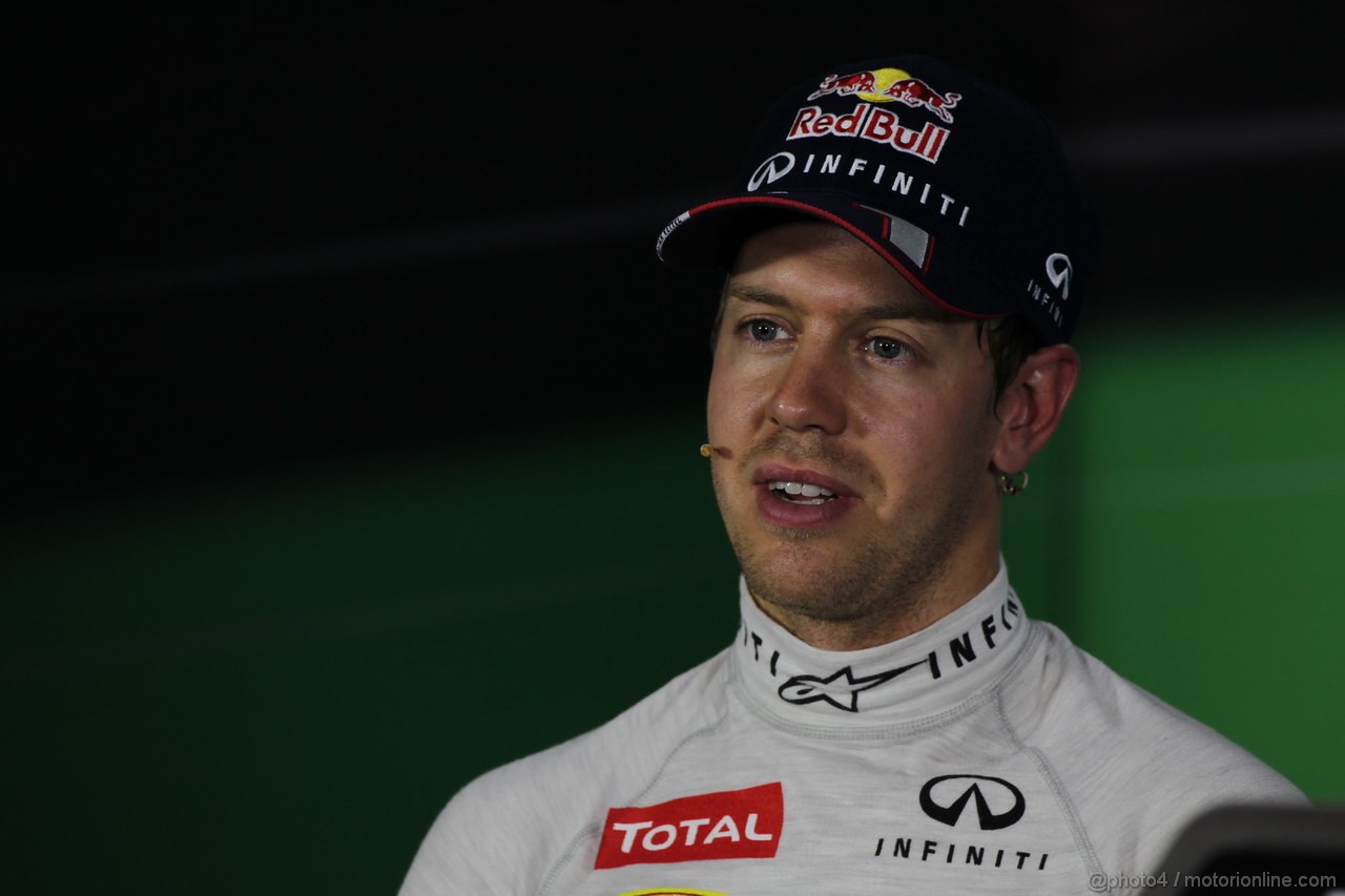 GP ABU DHABI, 02.11.2013- Qualifiche: Sebastian Vettel (GER) Red Bull Racing RB9 (secondo)