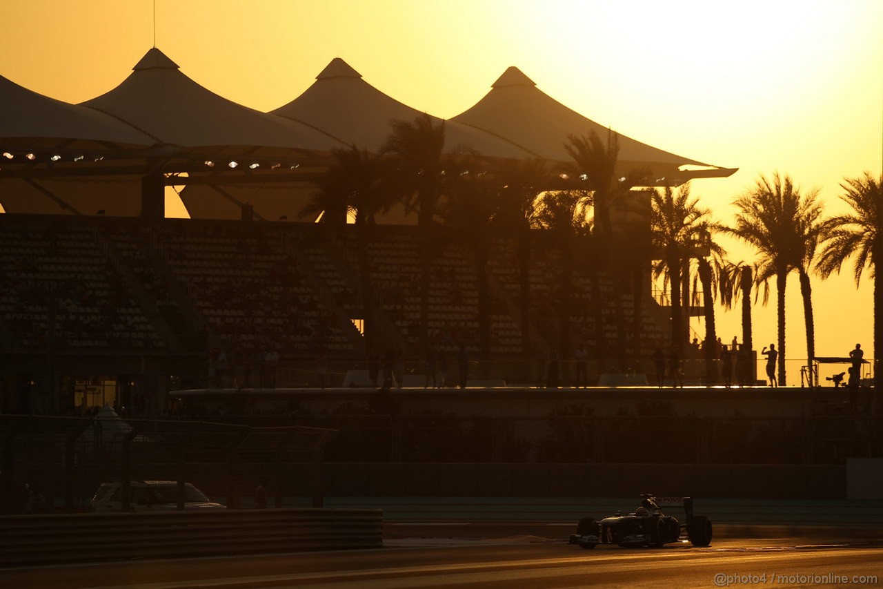 GP ABU DHABI, 02.11.2013- Qualifiche: Pastor Maldonado (VEN) Williams F1 Team FW35 