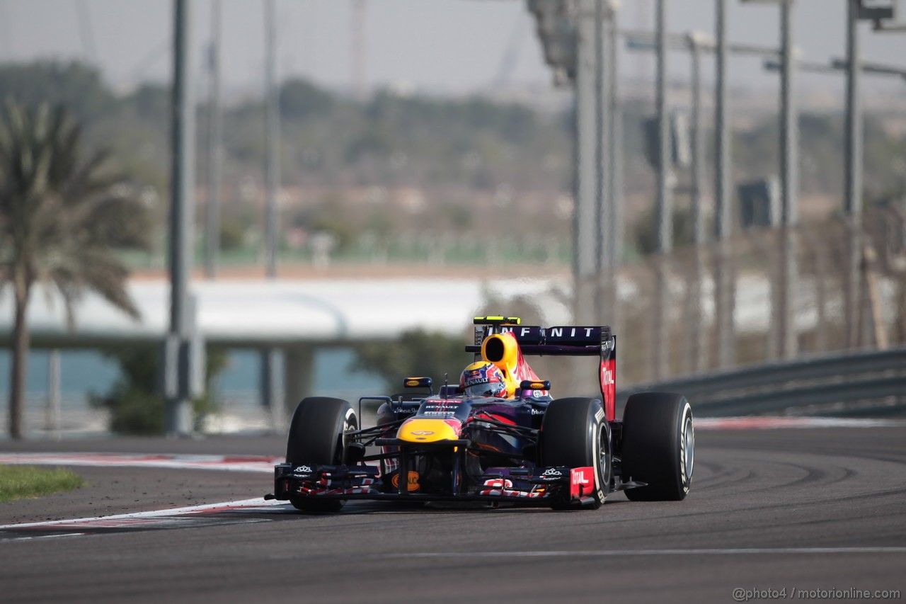 GP ABU DHABI, 02.11.2013- Qualifiche: Mark Webber (AUS) Red Bull Racing RB9 