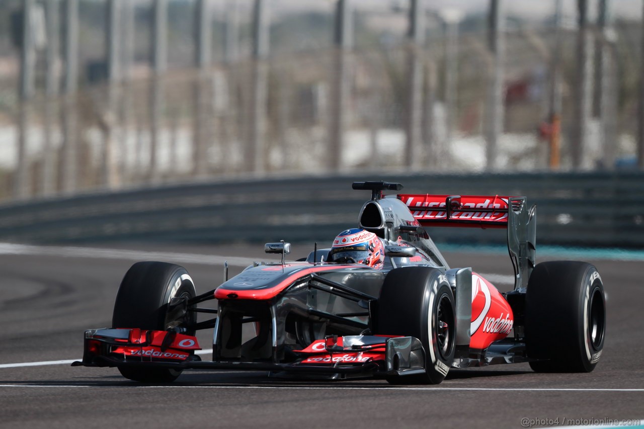 GP ABU DHABI, 02.11.2013- Qualifiche: Jenson Button (GBR) McLaren Mercedes MP4-28 