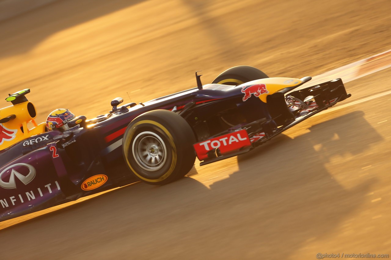 GP ABU DHABI, 02.11.2013- Qualifiche: Mark Webber (AUS) Red Bull Racing RB9 