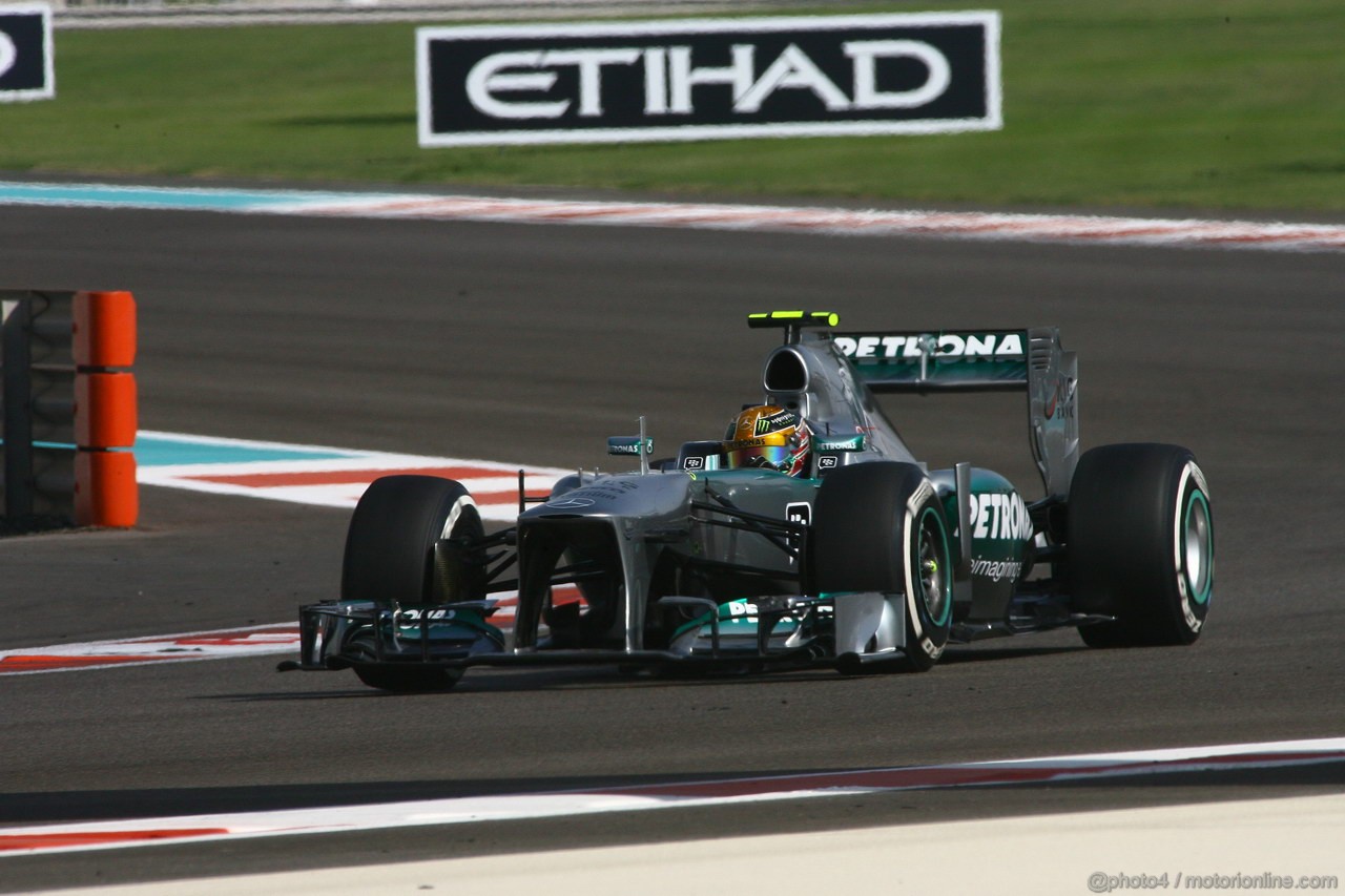 GP ABU DHABI, 02.11.2013- Qualifiche: Lewis Hamilton (GBR) Mercedes AMG F1 W04 