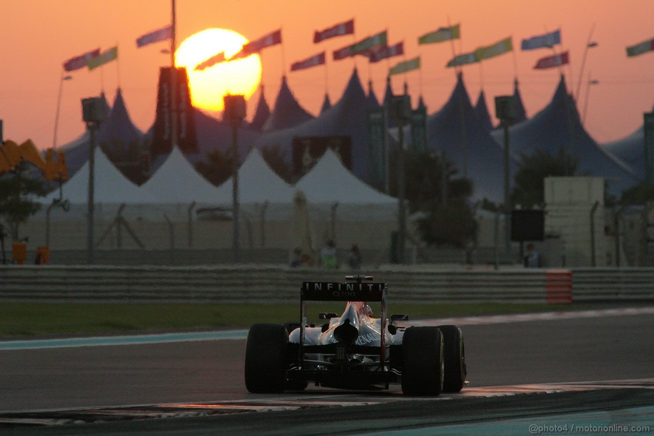 GP ABU DHABI, 02.11.2013- Qualifiche: Sebastian Vettel (GER) Red Bull Racing RB9 