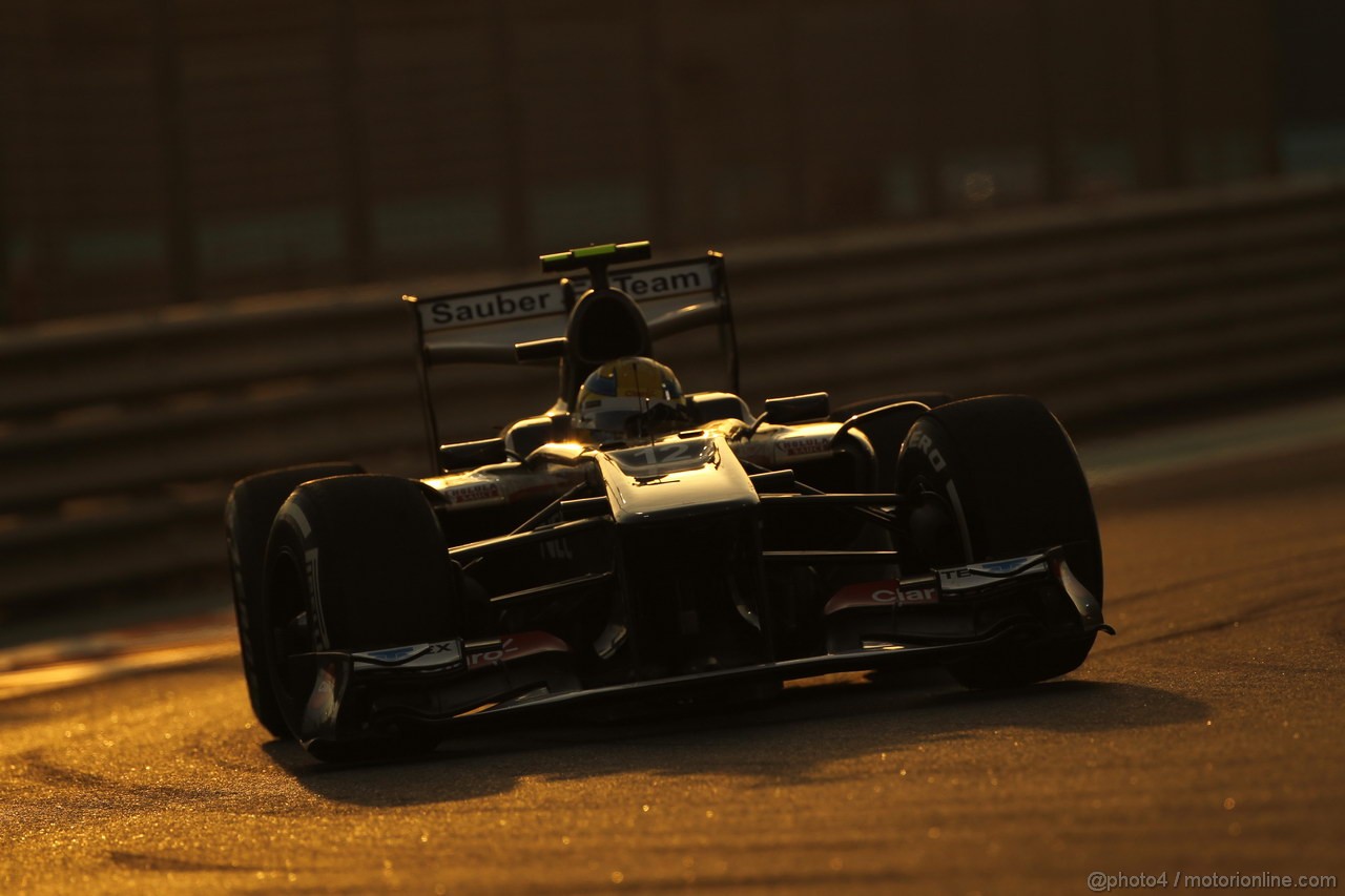 GP ABU DHABI, 02.11.2013- Qualifiche: Esteban Gutierrez (MEX), Sauber F1 Team C32 