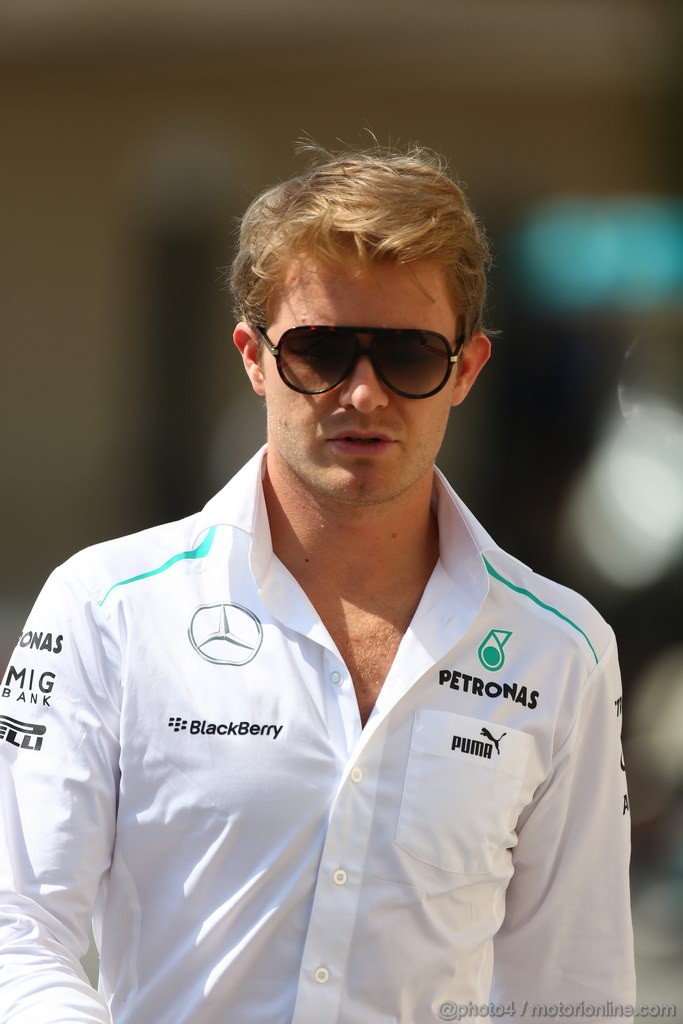 GP ABU DHABI, 01.11.2013- Nico Rosberg (GER) Mercedes AMG F1 W04 
