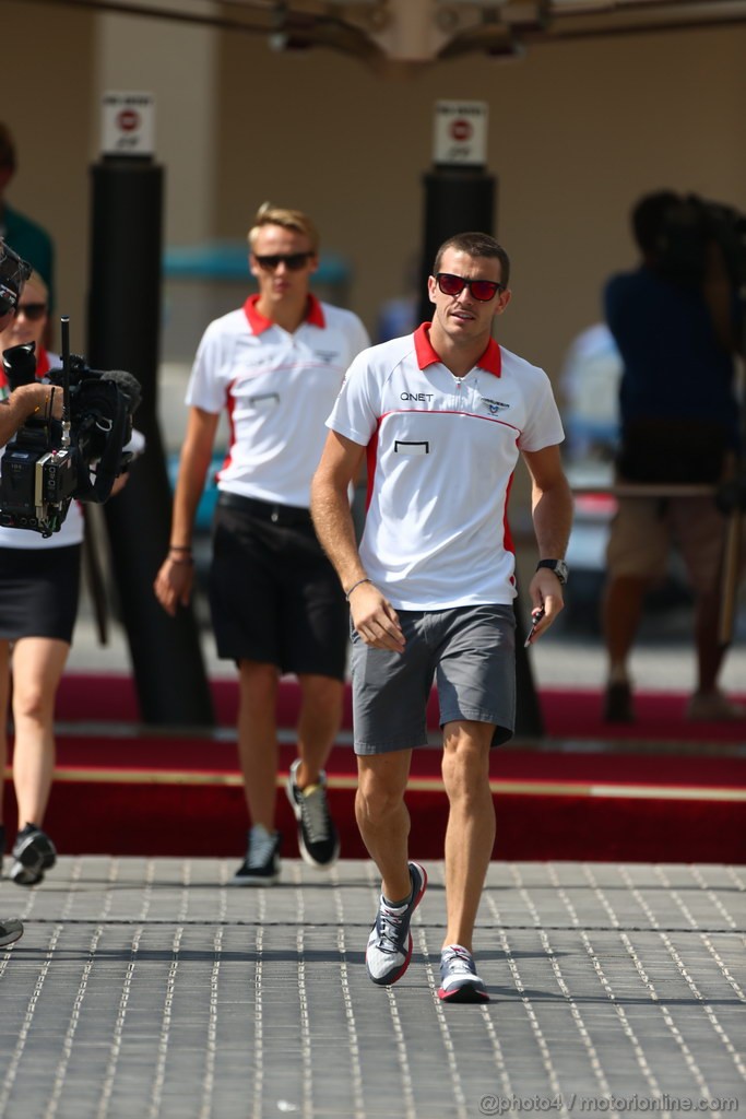 GP ABU DHABI, 01.11.2013- Jules Bianchi (FRA) Marussia F1 Team MR02 