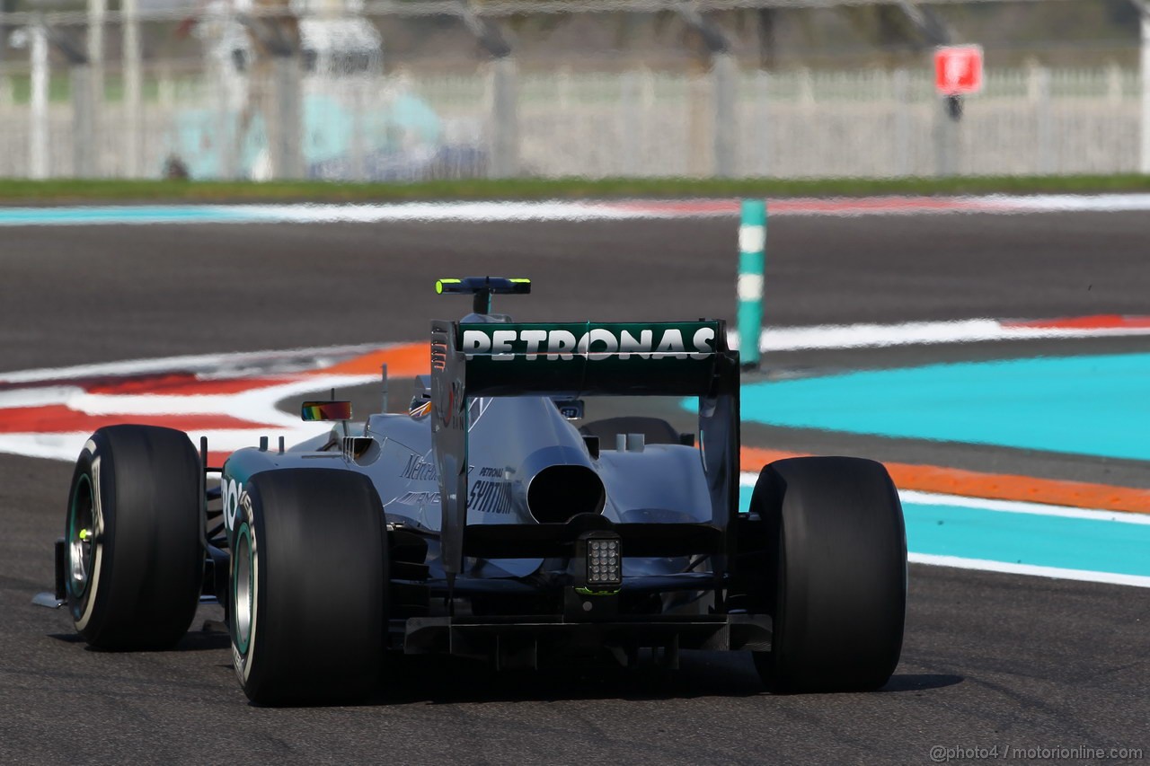 GP ABU DHABI, 01.11.2013- Prove Libere 1: Lewis Hamilton (GBR) Mercedes AMG F1 W04 
