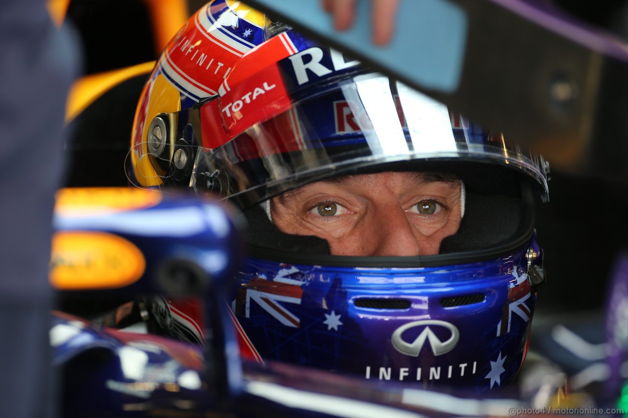 GP ABU DHABI, 01.11.2013- Prove Libere 1, Mark Webber (AUS) Red Bull Racing RB9