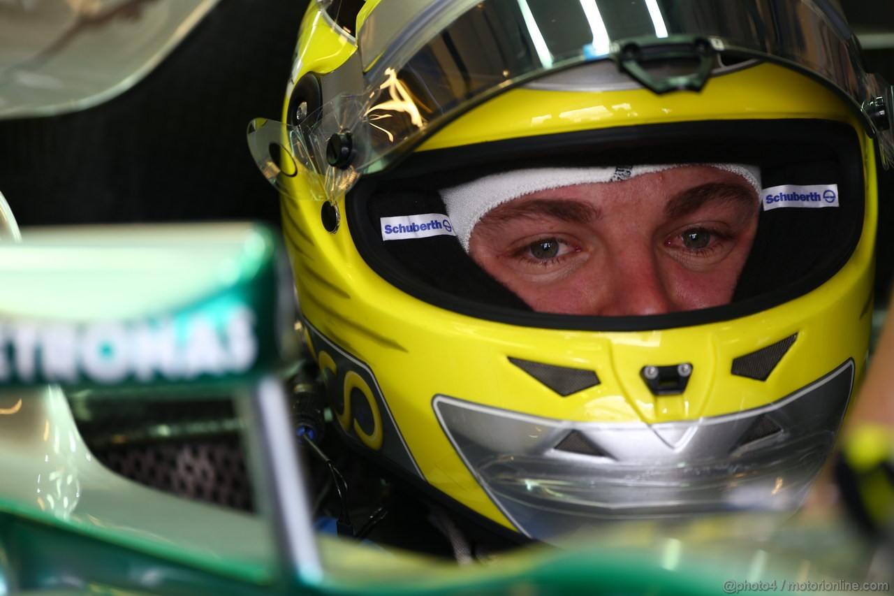 GP ABU DHABI, 01.11.2013- Prove Libere 1, Nico Rosberg (GER) Mercedes AMG F1 W04